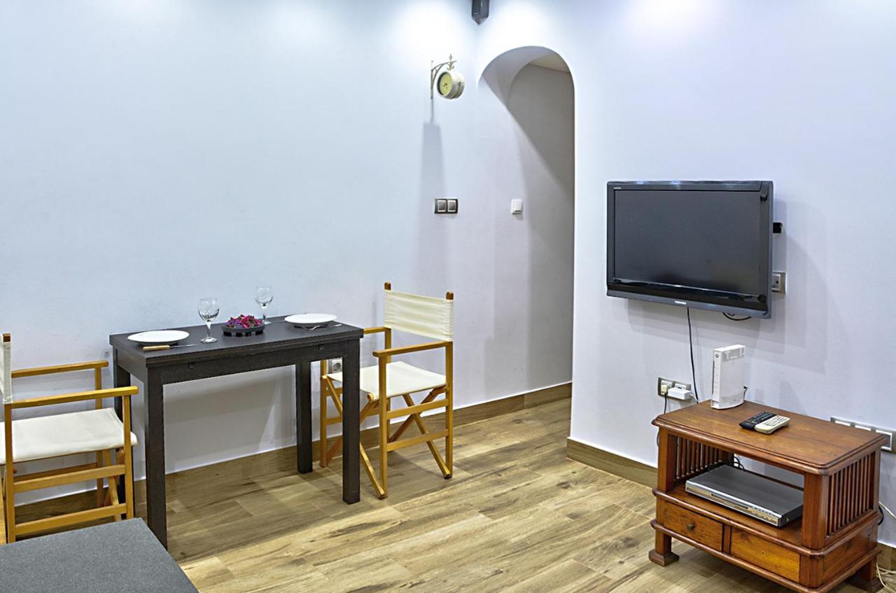 Apartamento Triana Севиля Екстериор снимка