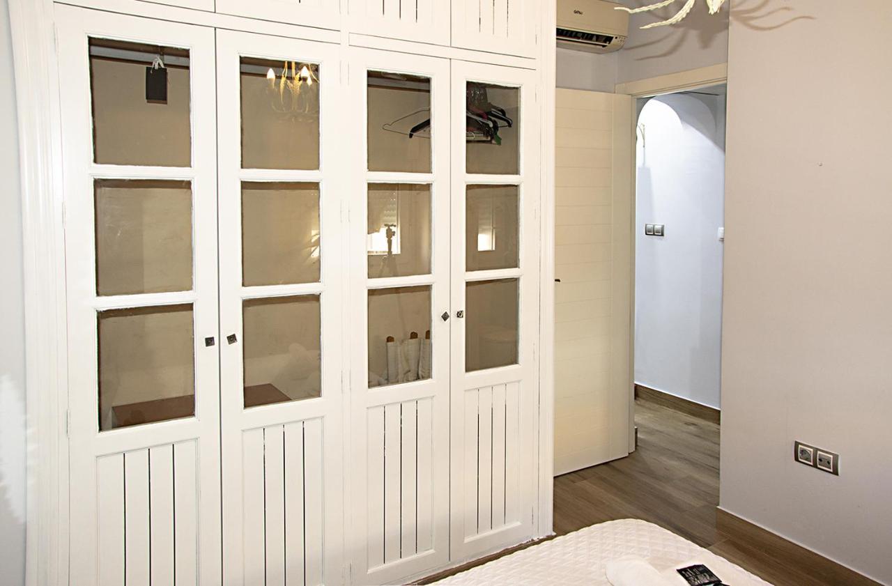 Apartamento Triana Севиля Екстериор снимка