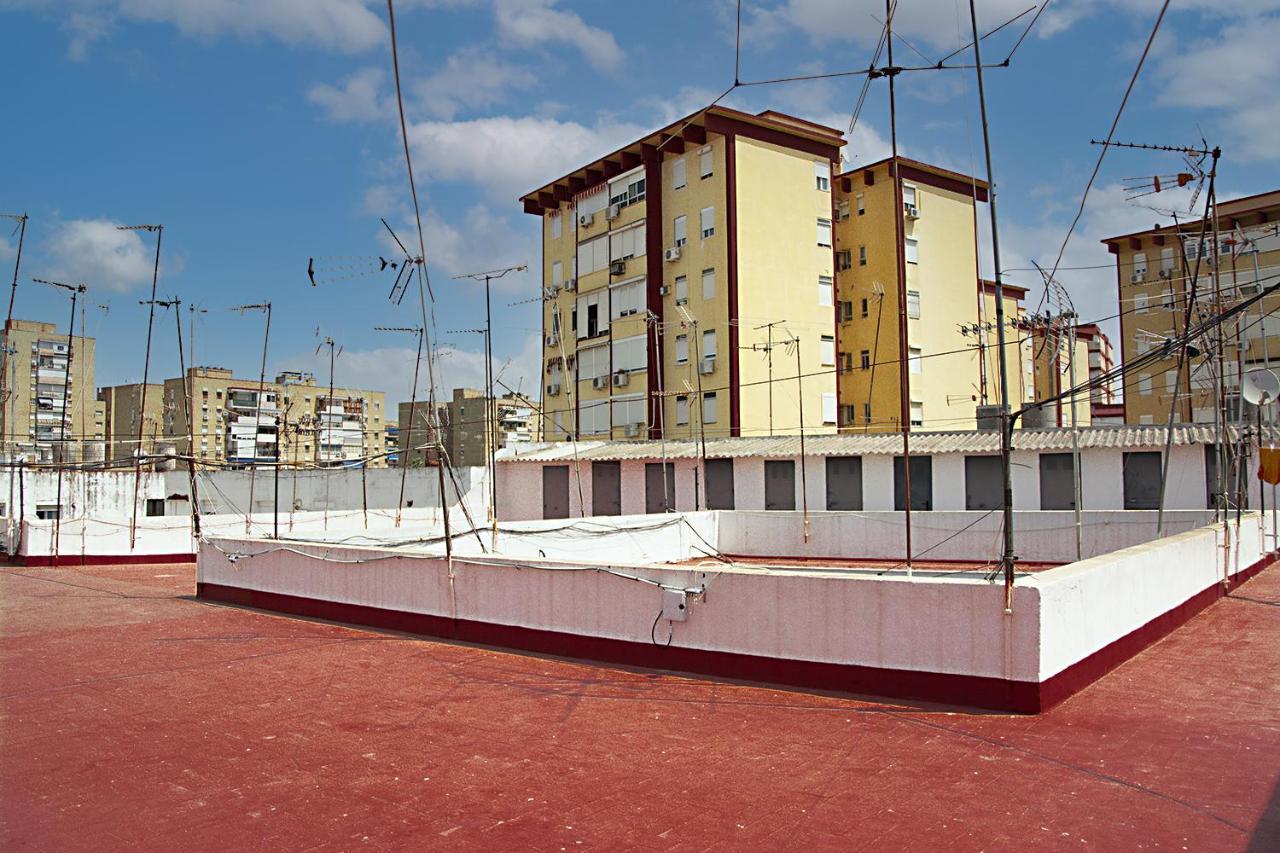 Apartamento Triana Севиля Екстериор снимка